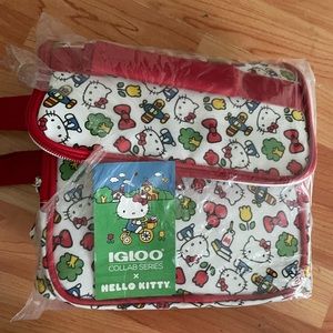 Hello kitty igloo lunch bag